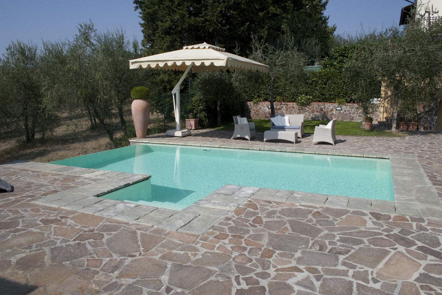 Bluespring 4x8 Old Stone