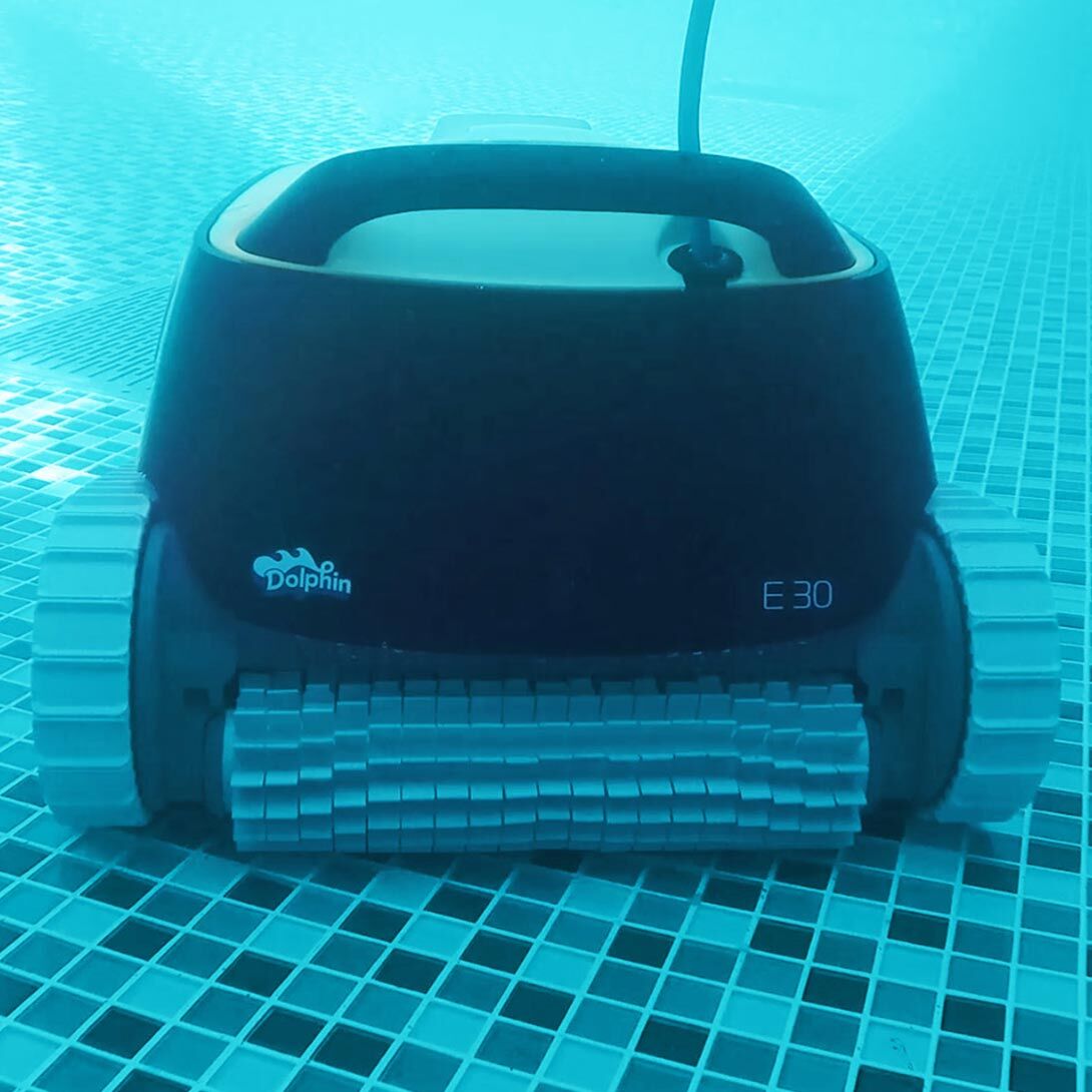 Dolphin E30, PVC